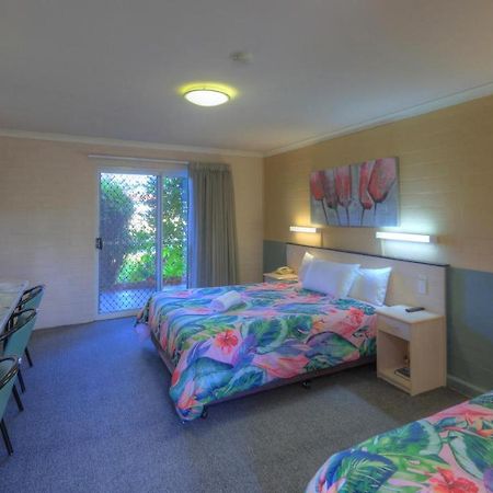 The Vines Motel & Cottages Stanthorpe Extérieur photo
