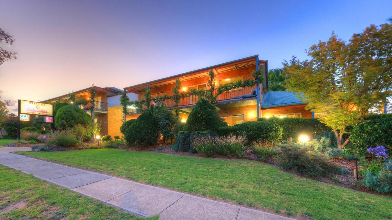The Vines Motel & Cottages Stanthorpe Extérieur photo