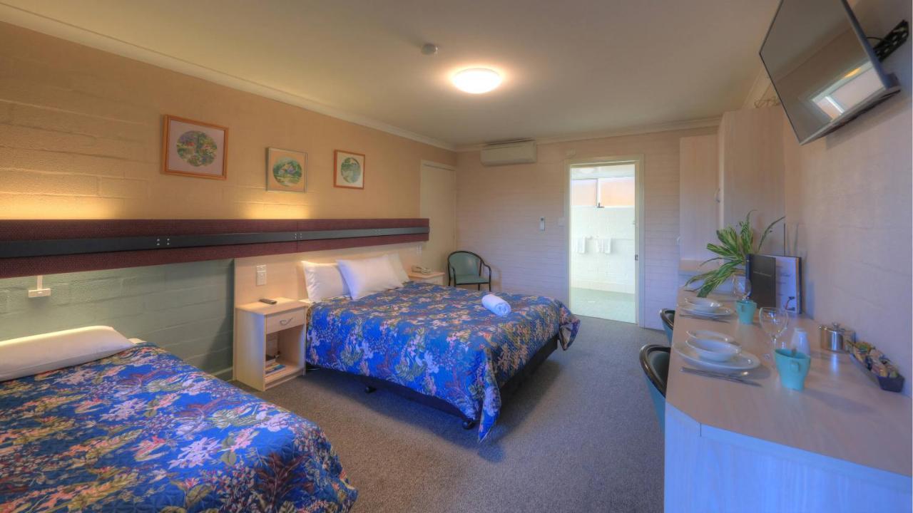 The Vines Motel & Cottages Stanthorpe Extérieur photo