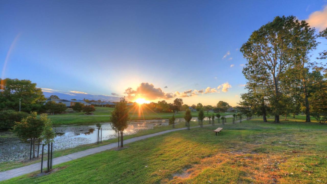 The Vines Motel & Cottages Stanthorpe Extérieur photo